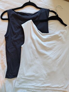 Classic Sleeveless Tank Top - White and Navy